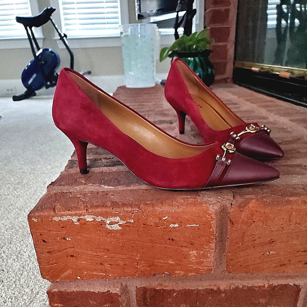 Coach women shoes size9.5 $15.00 never worn